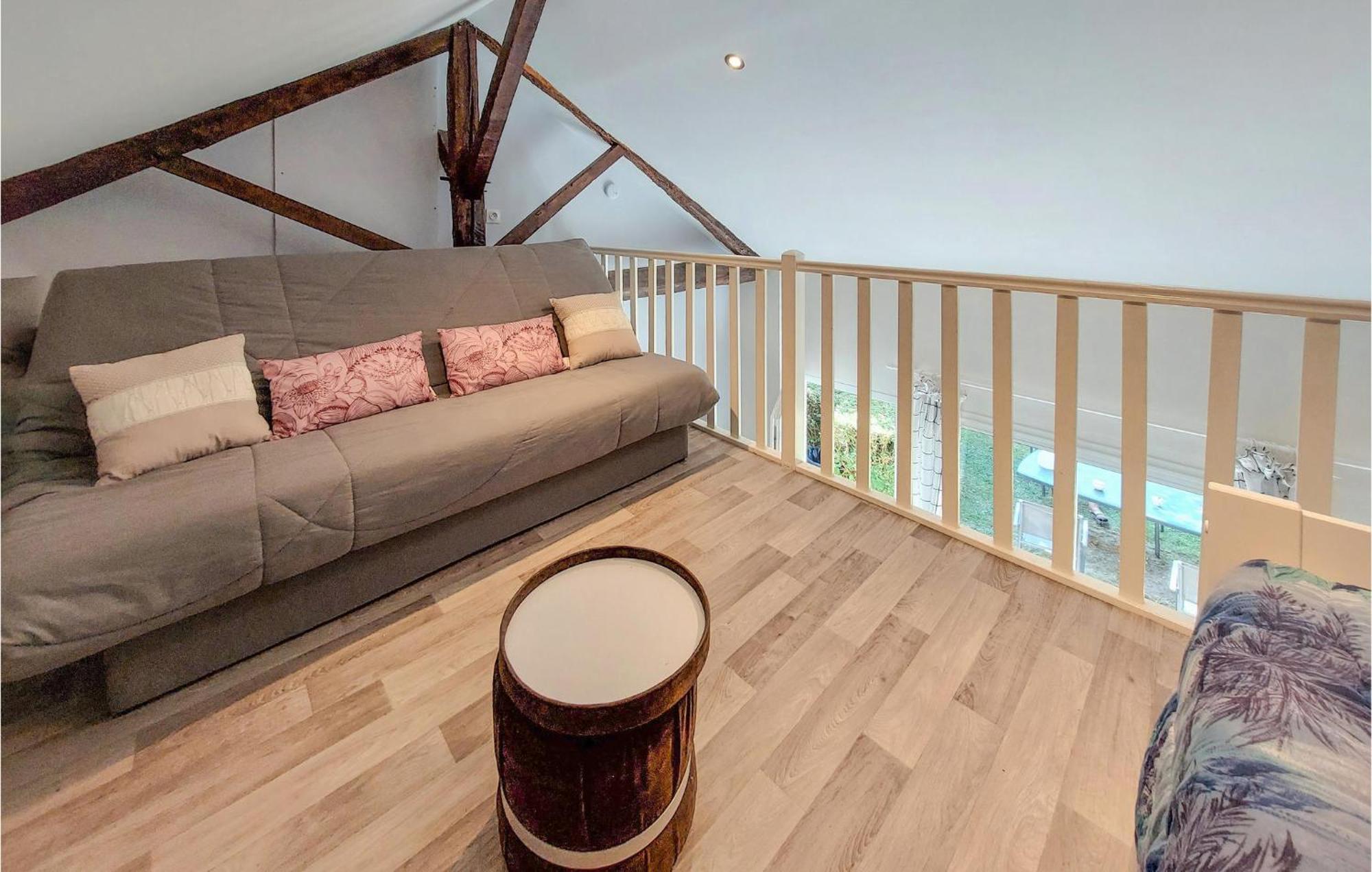 Gorgeous Home In Molinet With Wifi Exterior photo